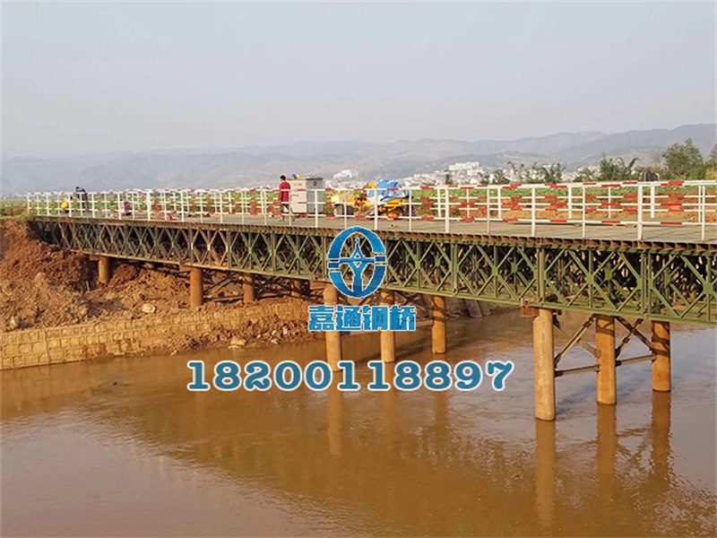 云南紅河州彌蒙鐵路竹園界51米長、6米寬鋼橋 